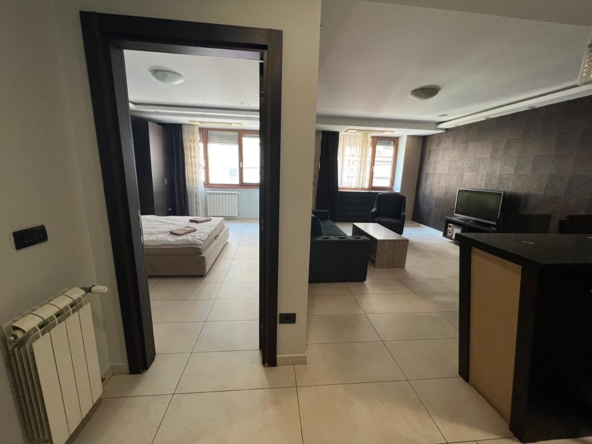 Ahoy S Belgrade Apartment ภายนอก รูปภาพ
